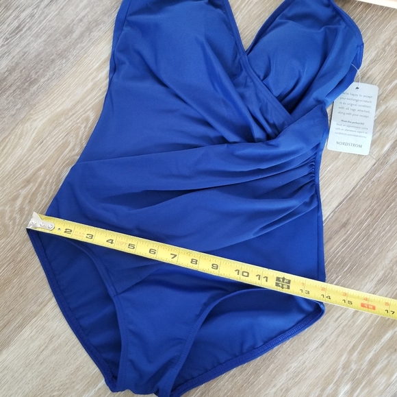 Miraclesuit One Piece Swimsuit Oceanus NWT Purple Molded Cups Crisscross Ruching - Picture 5 of 11